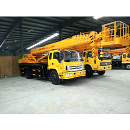 隨車(chē)吊選購(gòu)指南 如何選擇可靠的專(zhuān)用汽車(chē)廠家